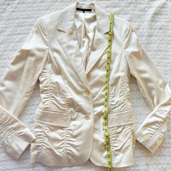 Theory Women's Cream Satin Rushed & Tailored Blazer - Size S - Picture 4 of 9